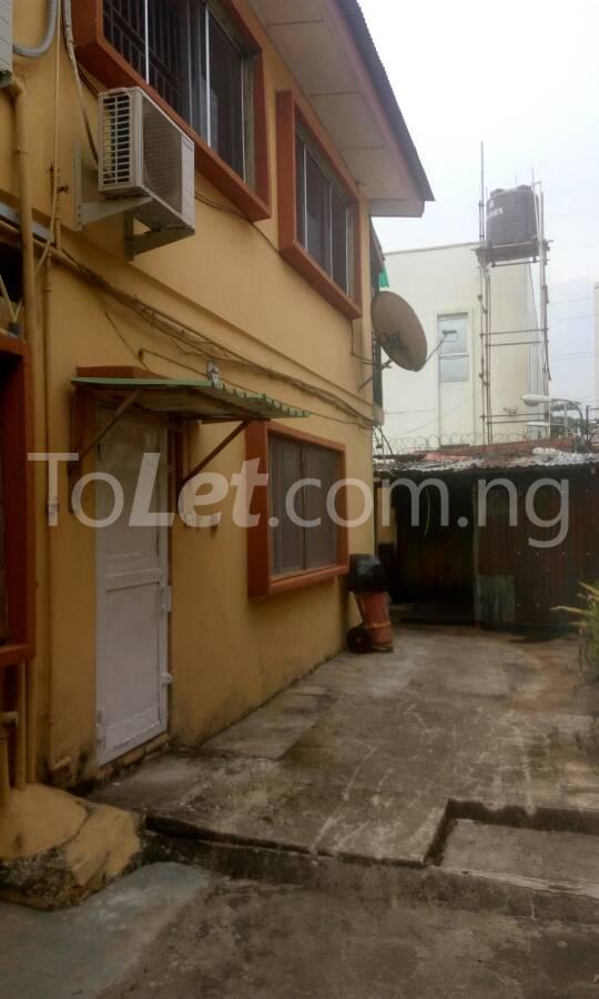 3 bedroom Flat / Apartment for rent 22 Oyediran Street Off Bode Thomas Bode Thomas Surulere Lagos