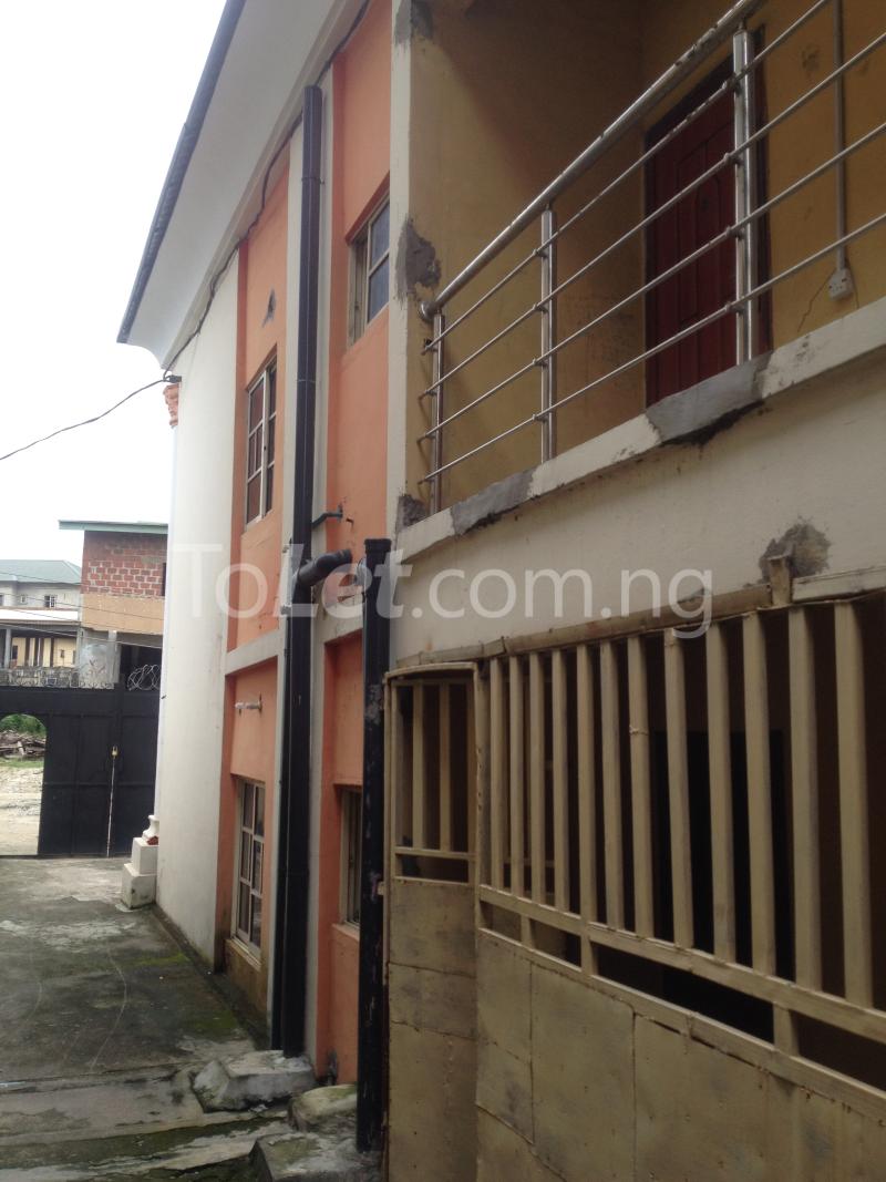 3 bedroom Flat / Apartment for rent Chief Natufe Surulere Lagos