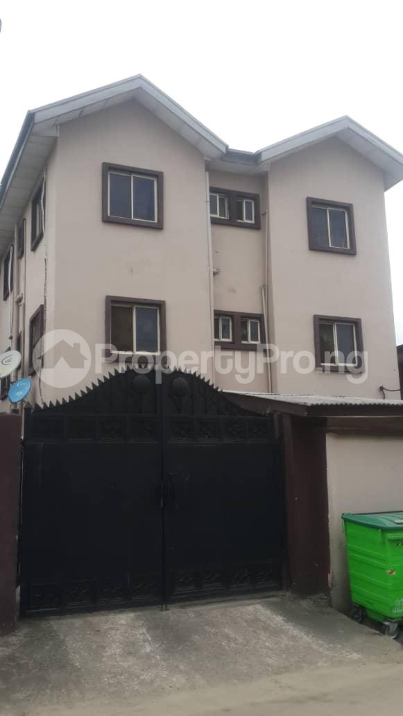 3 bedroom Flat / Apartment for rent   Ifako-gbagada Gbagada Lagos