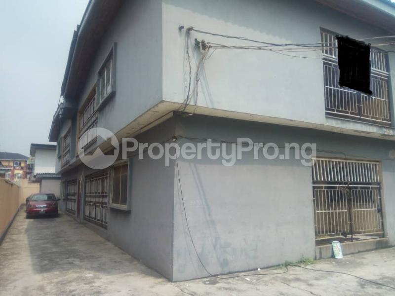 3 bedroom Flat / Apartment for rent   Toyin street Ikeja Lagos
