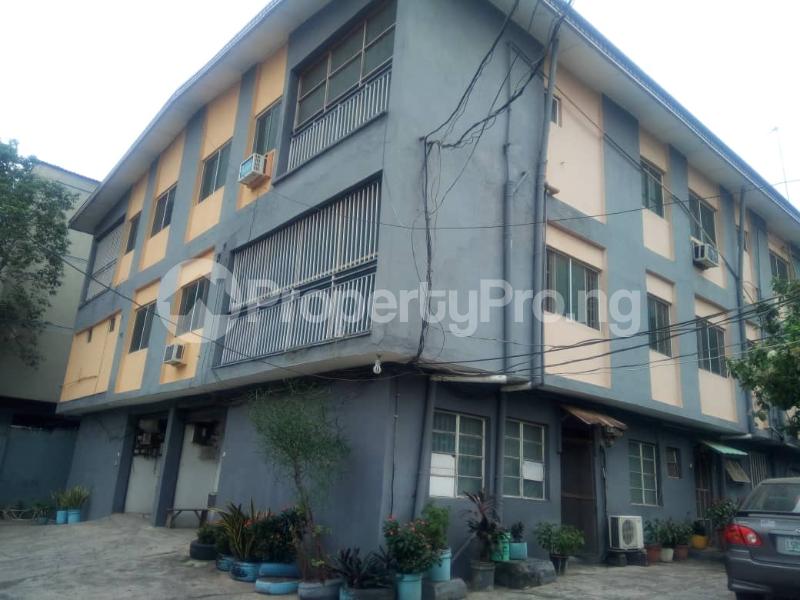 3 bedroom Flat / Apartment for rent   Allen Avenue Ikeja Lagos