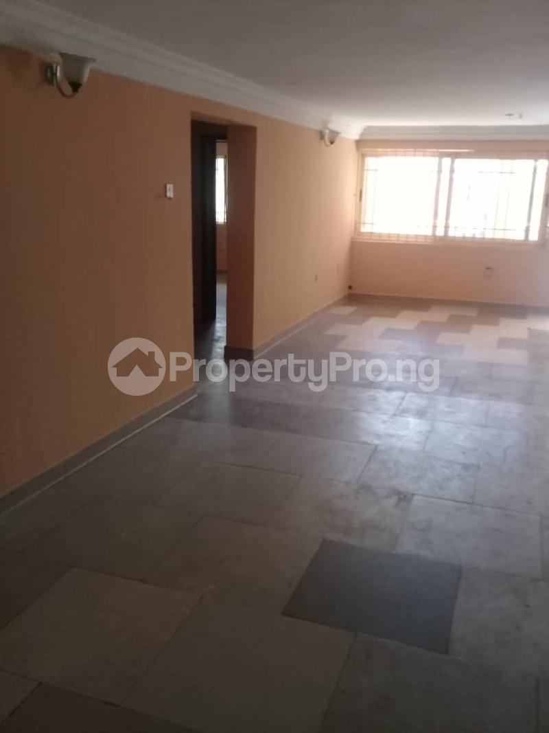 3 bedroom Flat / Apartment for rent   Magodo GRA Phase 2 Kosofe/Ikosi Lagos