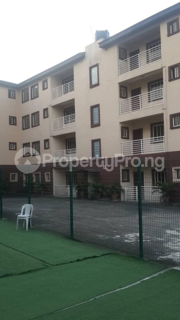 3 bedroom Flat / Apartment for rent   Mende Maryland Lagos