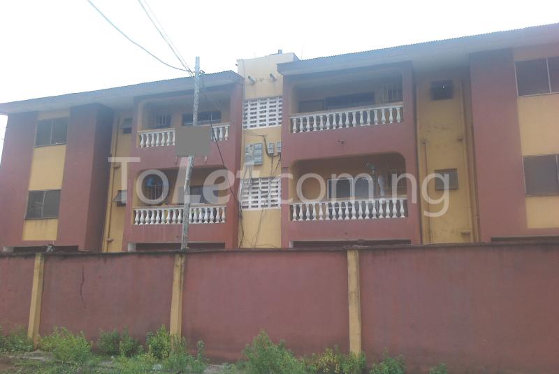 3 bedroom Flat / Apartment for rent Adedada Ago palace Okota Lagos