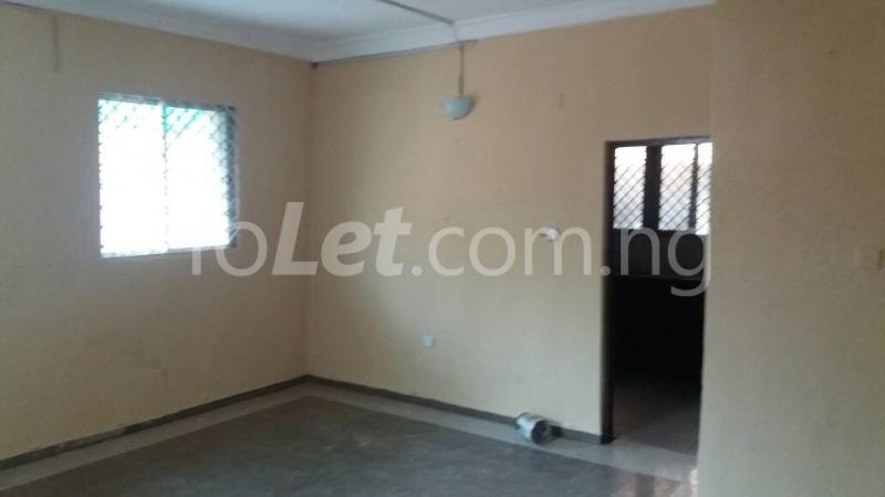 3 bedroom Flat / Apartment for rent 52 Ajao Road Ogunlana Surulere Lagos