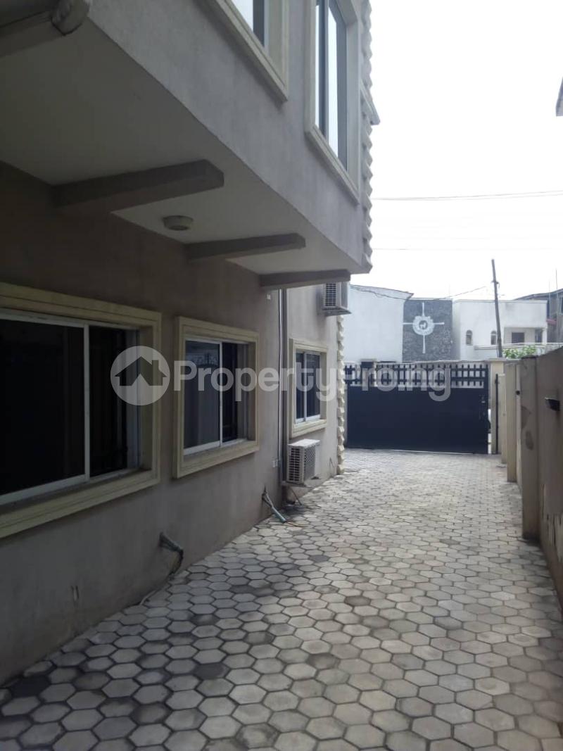 3 bedroom Commercial Property for rent   Awolowo way Ikeja Lagos