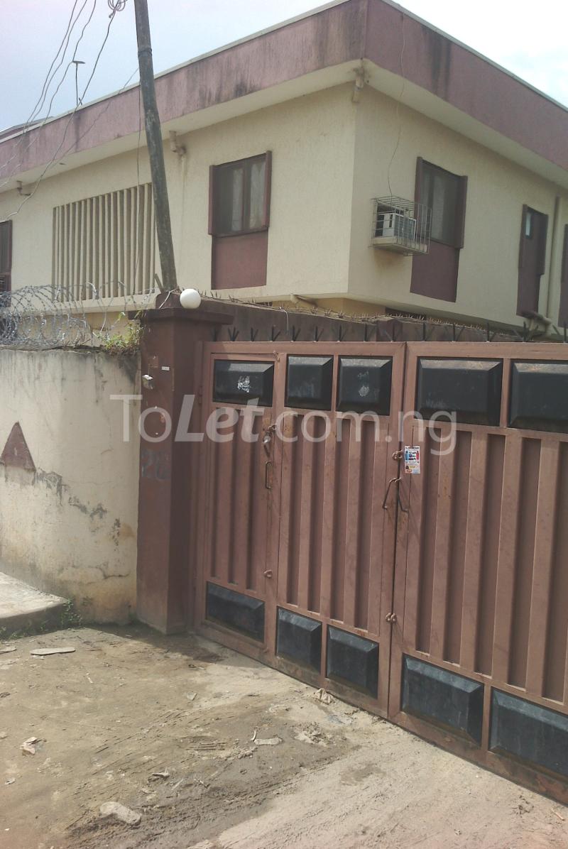 3 bedroom Flat / Apartment for rent 44 Offorkeire Street Ago palace Okota Lagos