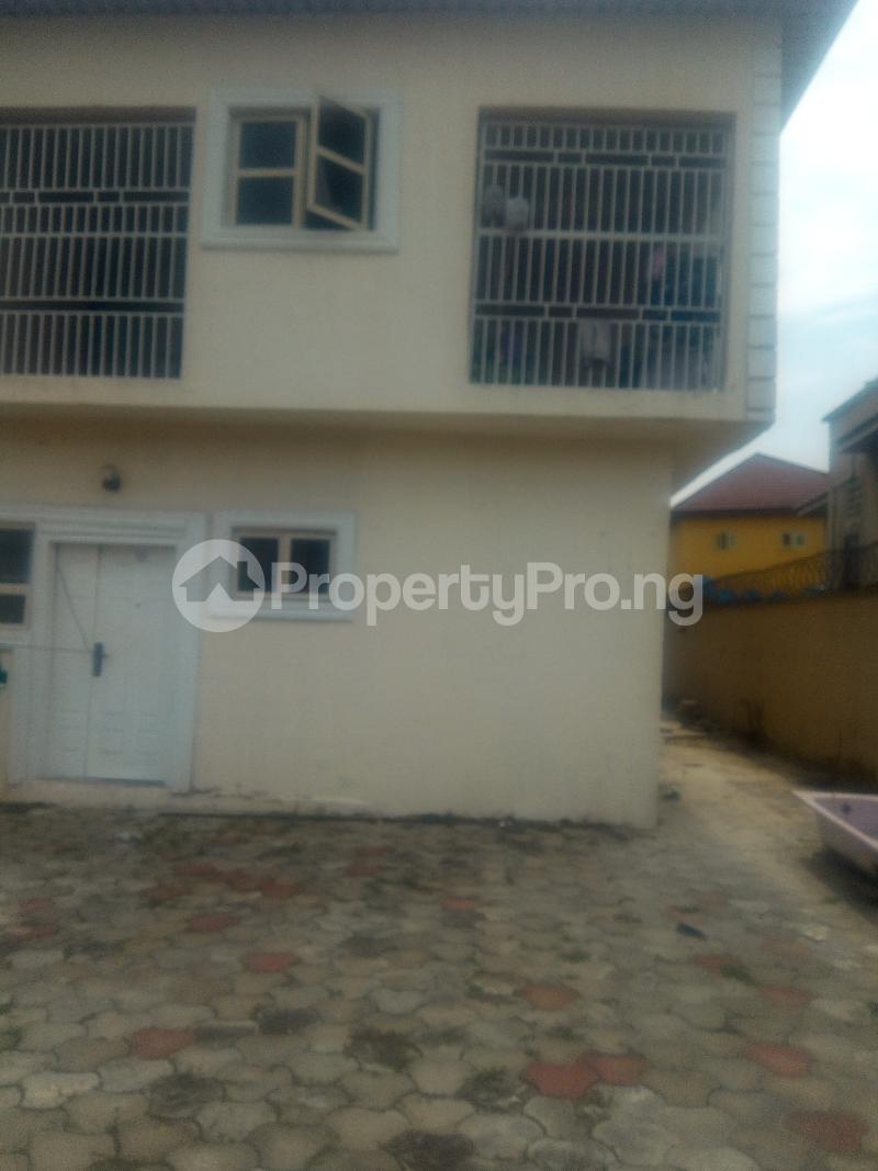 3 bedroom Flat / Apartment for rent Madu Lane Thomas estate Ajah Lagos