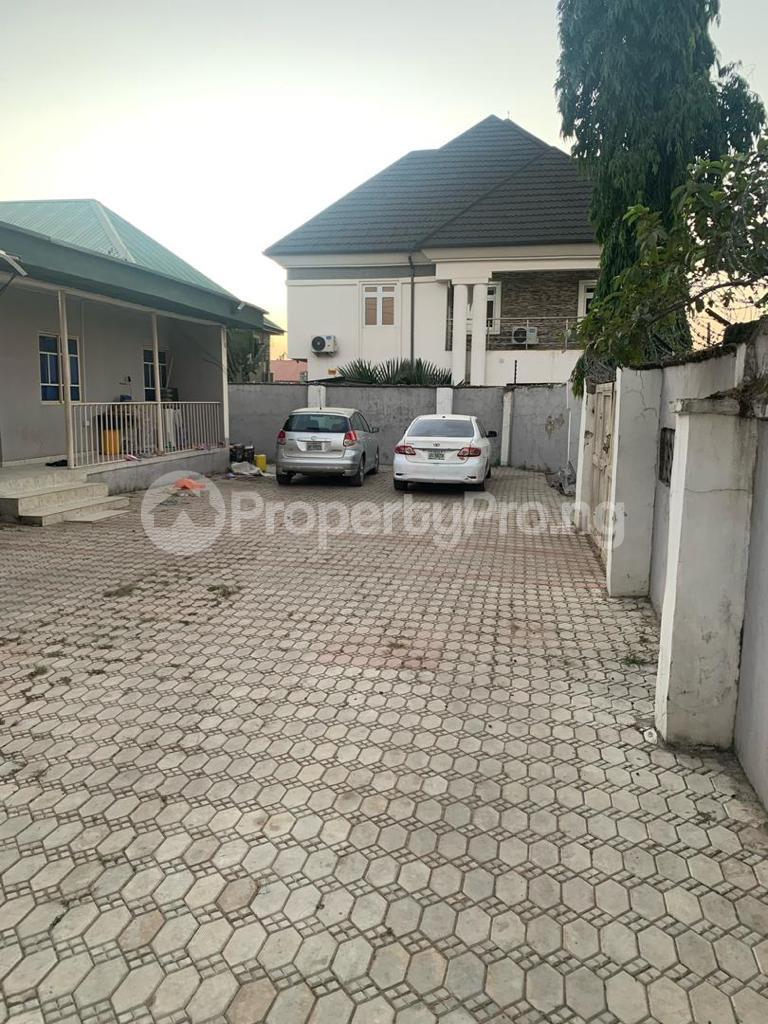 8 bedroom House for rent Zone 3 Wuse 1 Abuja