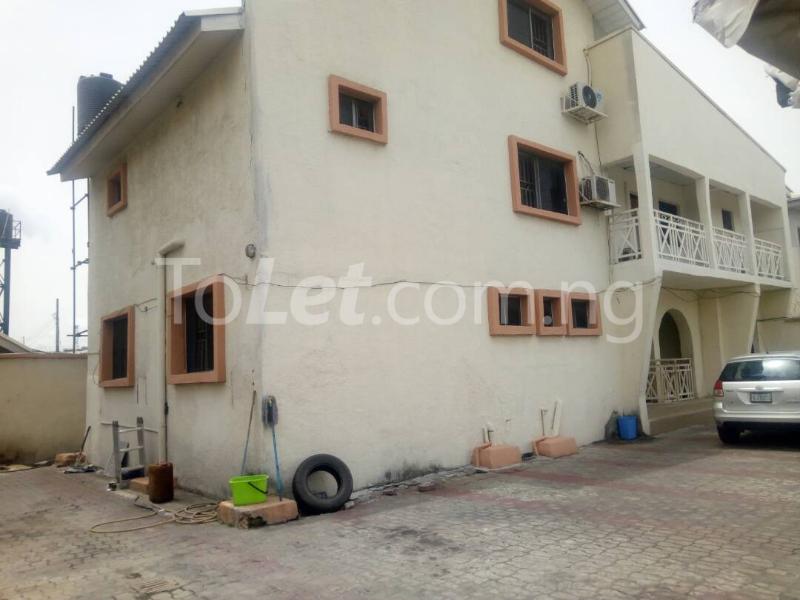3 bedroom Commercial Property for rent   Lekki Phase 1 Lekki Lagos