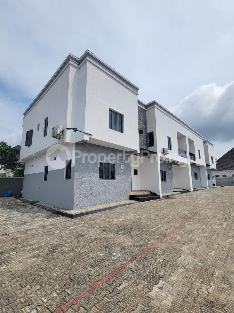 3 bedroom House for sale Airport Road Lugbe Abuja