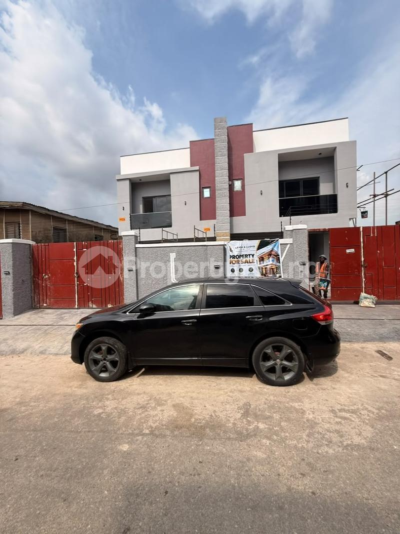3 bedroom House for sale Ogba Lagos