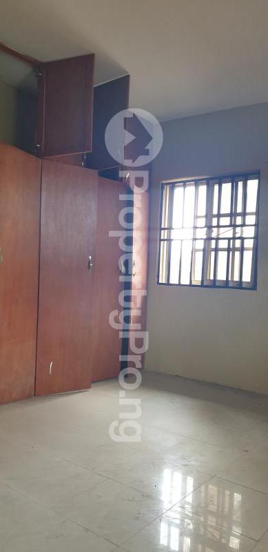 3 bedroom Flat / Apartment for rent Alagomeji, Yaba. Alagomeji Yaba Lagos