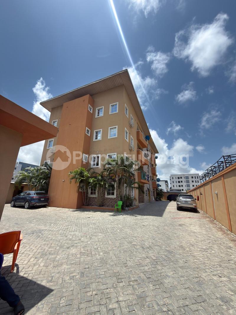 3 bedroom Flat / Apartment for rent Ikate Lekki Lagos
