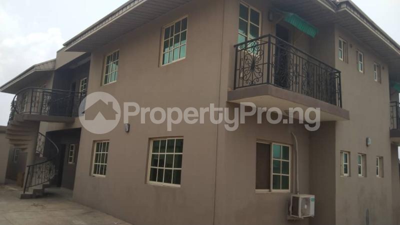 3 bedroom Flat / Apartment for rent Fortune Estate, Kasumu Road Akala Express Ibadan Oyo