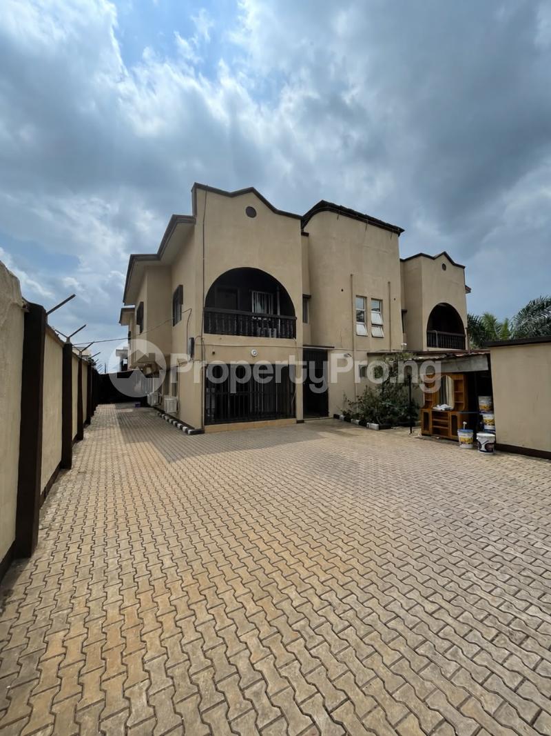 5 bedroom House for rent Estate Ogudu Lagos