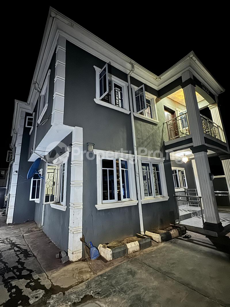 5 bedroom Flat / Apartment for rent Oke Ibadan Estate Akobo Ibadan Oyo