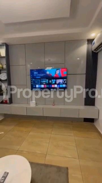 2 bedroom Flat / Apartment for rent Western Avenue Surulere Lagos