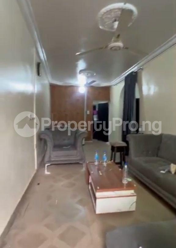 2 bedroom House for rent Shomolu Shomolu Lagos