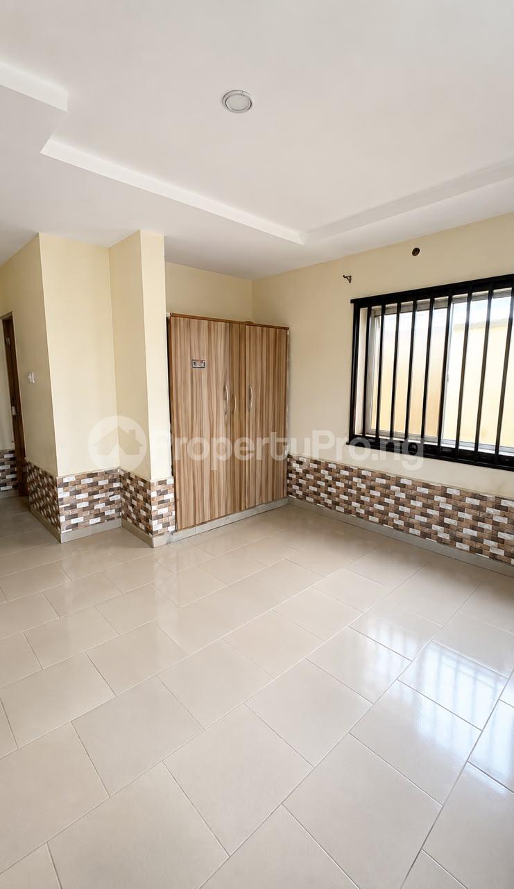 3 bedroom House for rent Igando Ikotun/Igando Lagos
