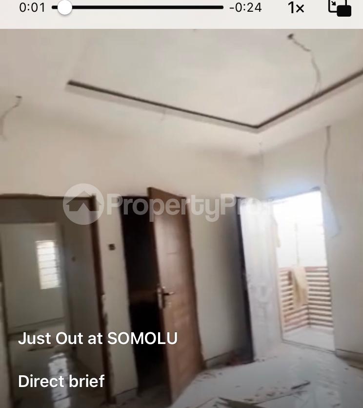 1 bedroom Flat / Apartment for rent Shomolu Shomolu Lagos - 0