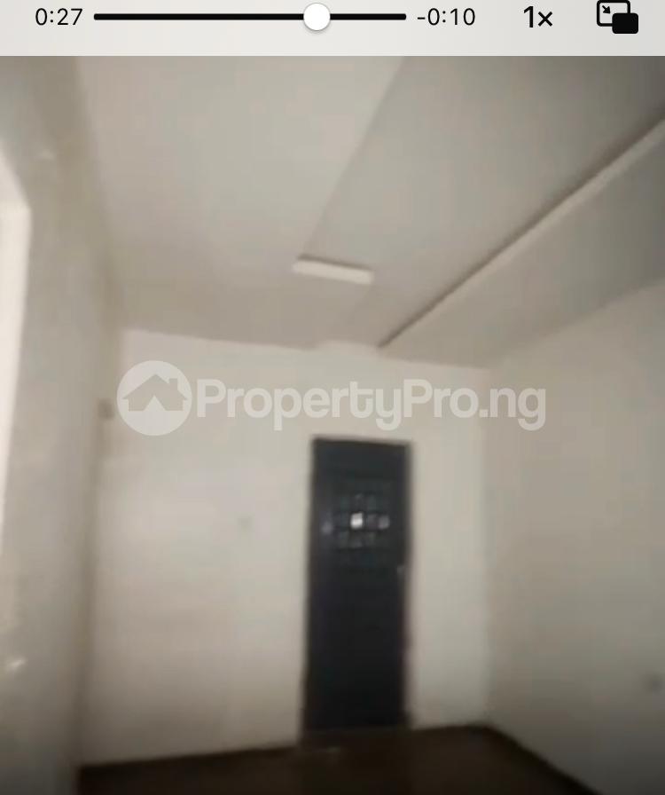 Flat / Apartment for rent Shomolu Shomolu Lagos - 0