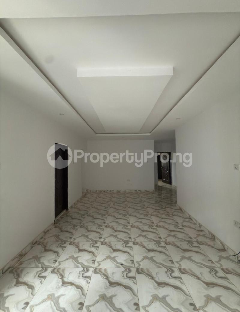 3 bedroom Commercial Property for rent Akala Express Ibadan Oyo