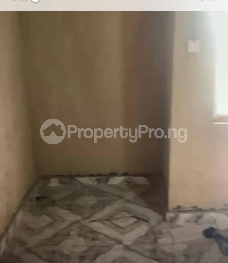 1 bedroom Flat / Apartment for rent Lawanson Surulere Lagos