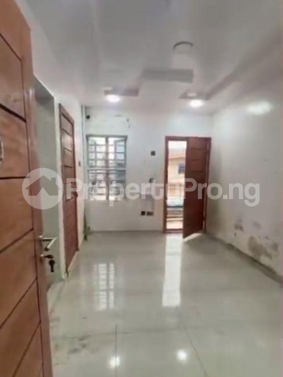 Flat / Apartment for rent Abule-Ijesha Yaba Lagos