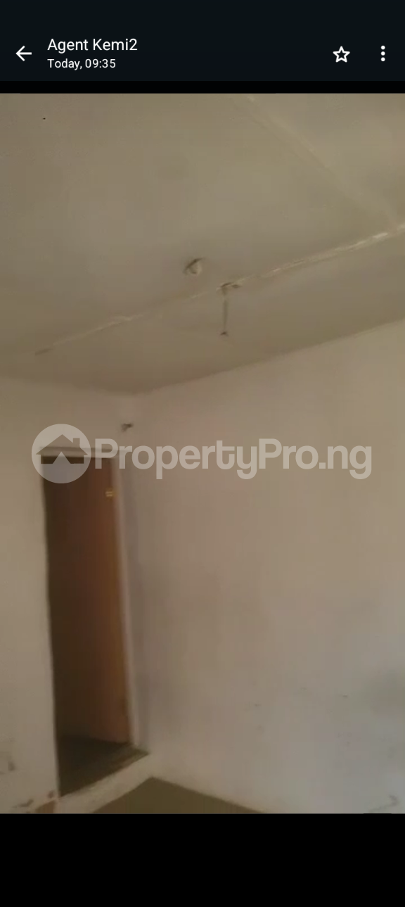 Flat / Apartment for rent Off College Road Ogba Ifako-ogba Ogba Lagos