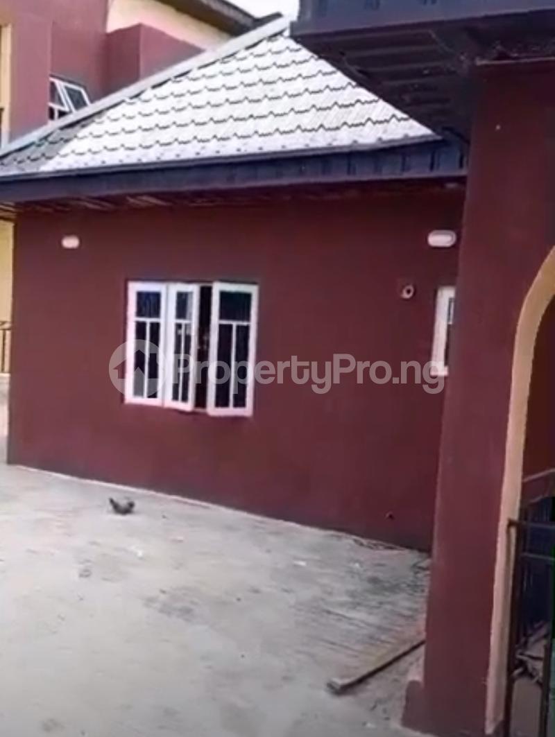 3 bedroom Flat / Apartment for rent Ashaka 2 Ojo Ekun Road Off Asunle/ Arapaja Ibadan Oyo