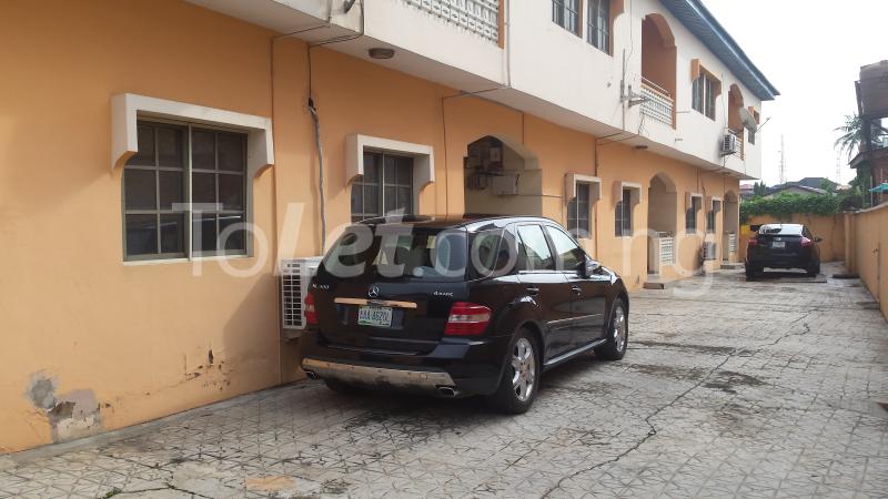 3 bedroom House for rent Alli Quali Soluyi Gbagada Lagos