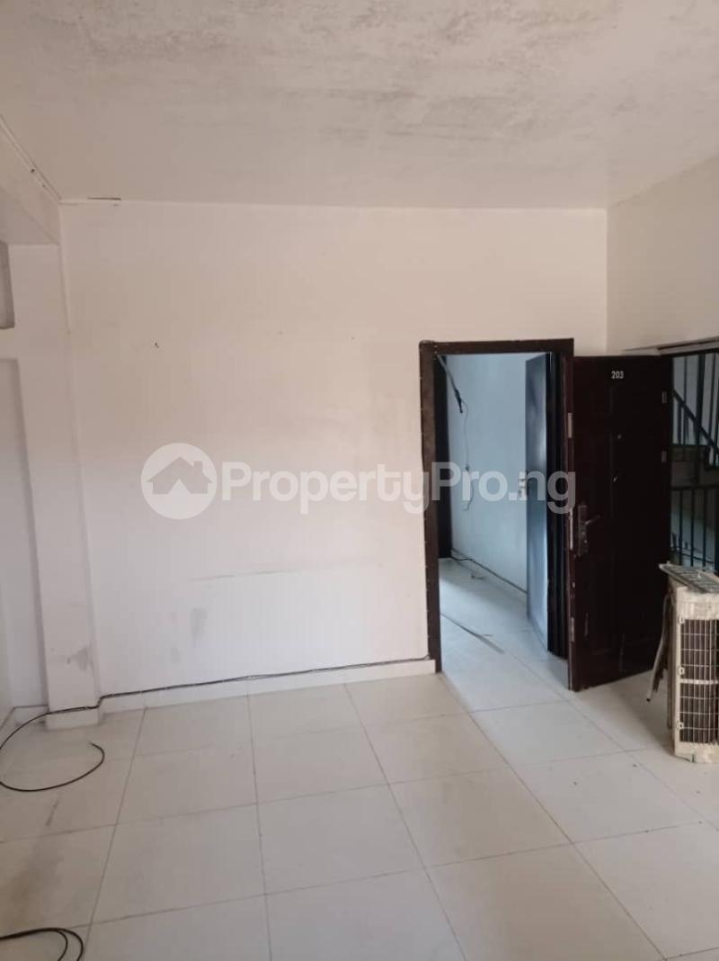 1 bedroom Flat / Apartment for rent Alaka Estate Surulere Lagos - 0