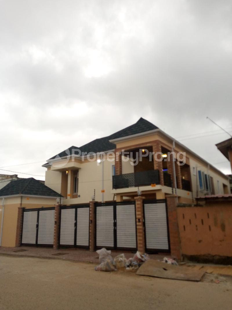 2 bedroom Flat / Apartment for rent Lawanson Surulere Lagos