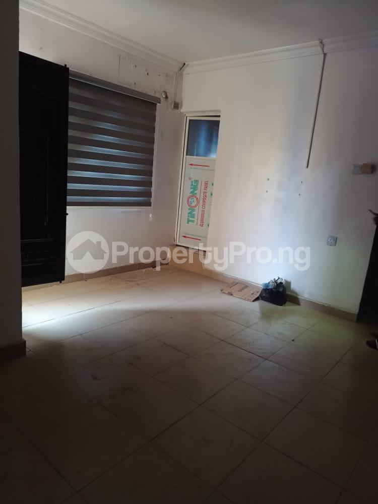 1 bedroom Flat / Apartment for rent Mushin Mushin Lagos