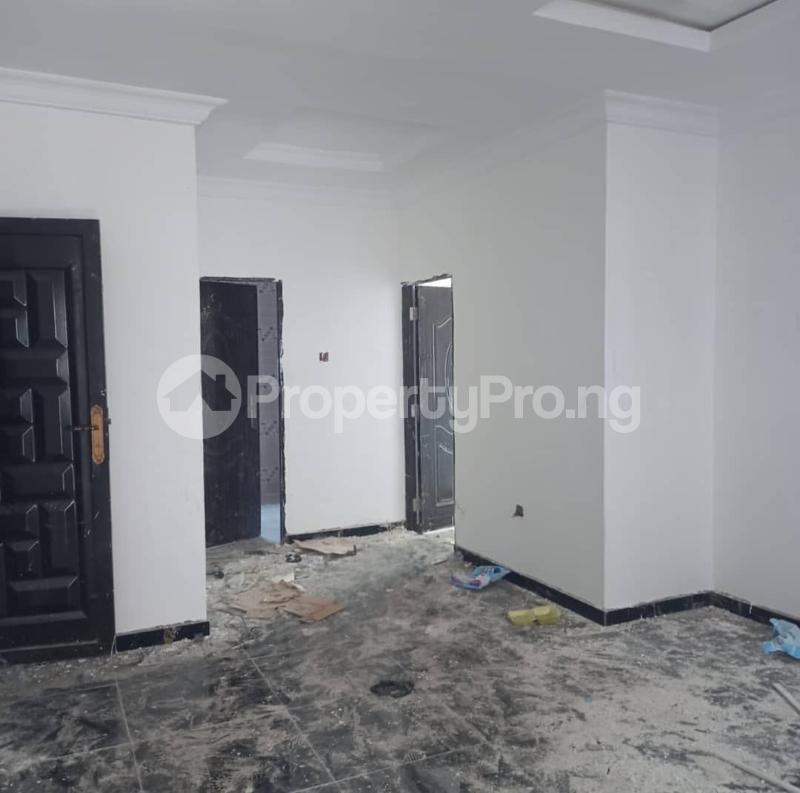 2 bedroom Flat / Apartment for rent Ogunlana Surulere Lagos