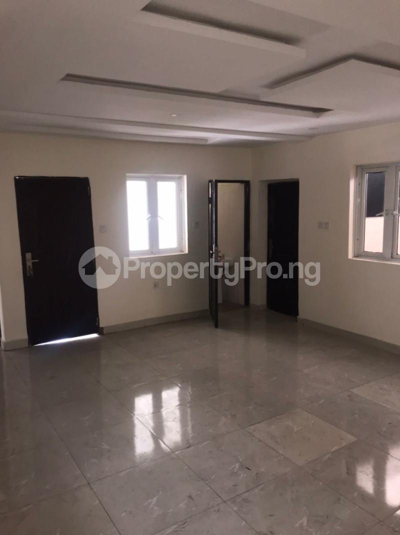 3 bedroom Flat / Apartment for rent Ojuelegba Surulere Lagos