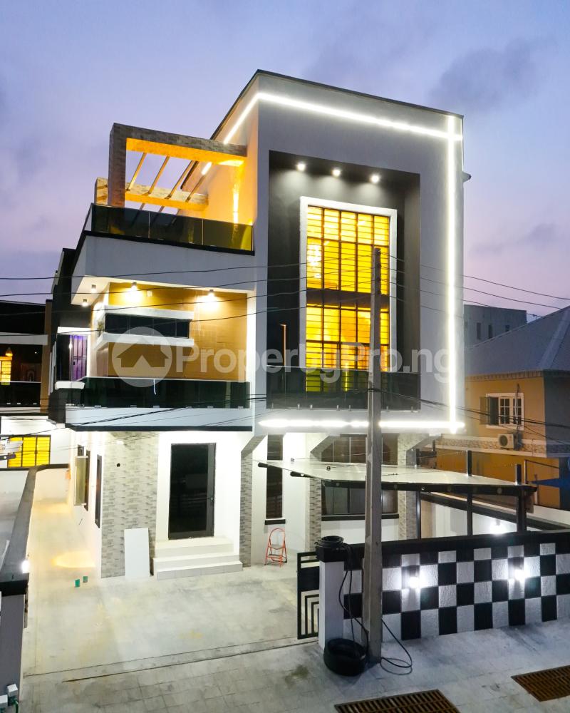 6 bedroom House for sale chevron Lekki Lagos
