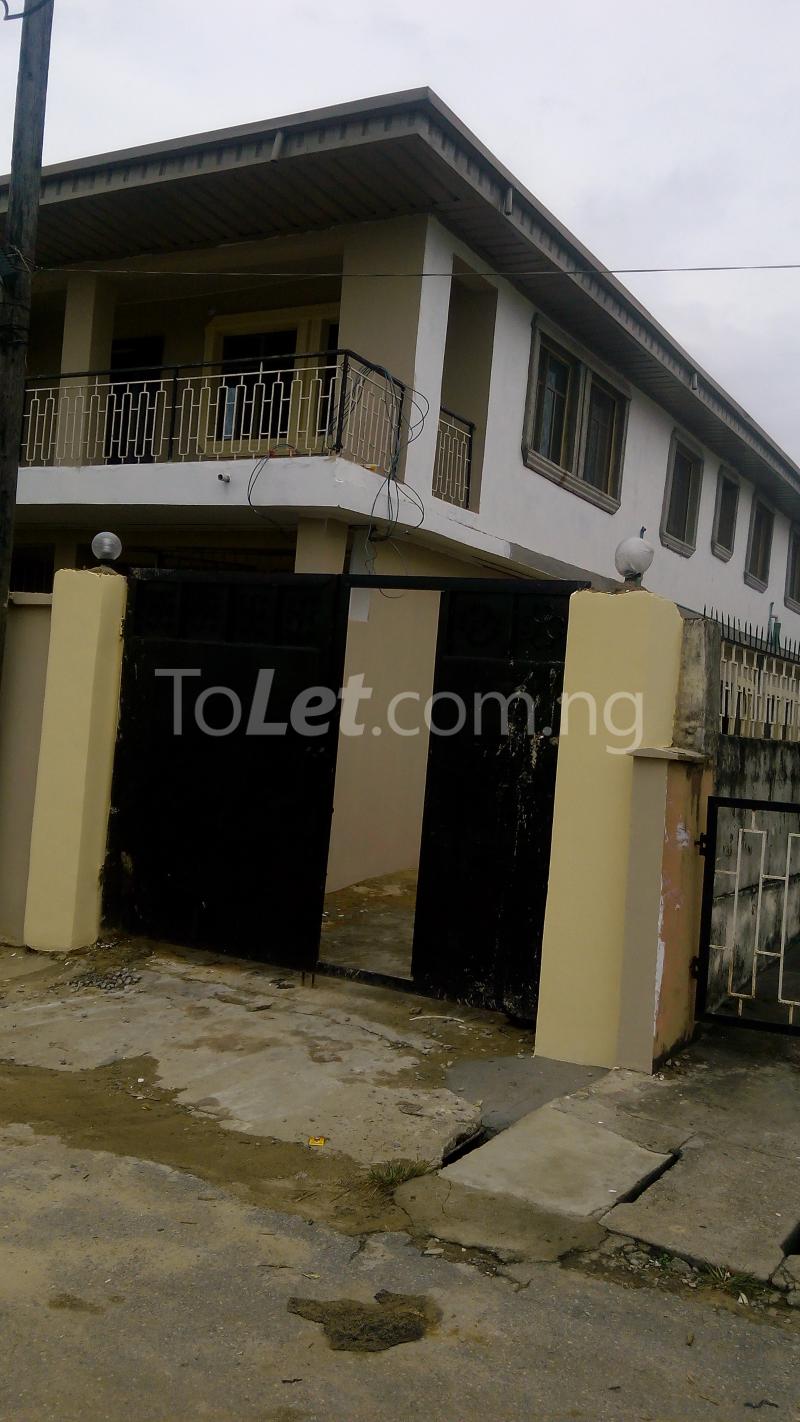 2 bedroom Flat / Apartment for rent Onike Yaba Yaba Lagos - 0