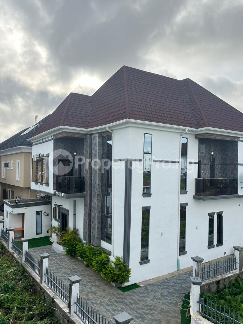 4 Bedroom House in Monastery road Sangotedo Lagos House for sale in