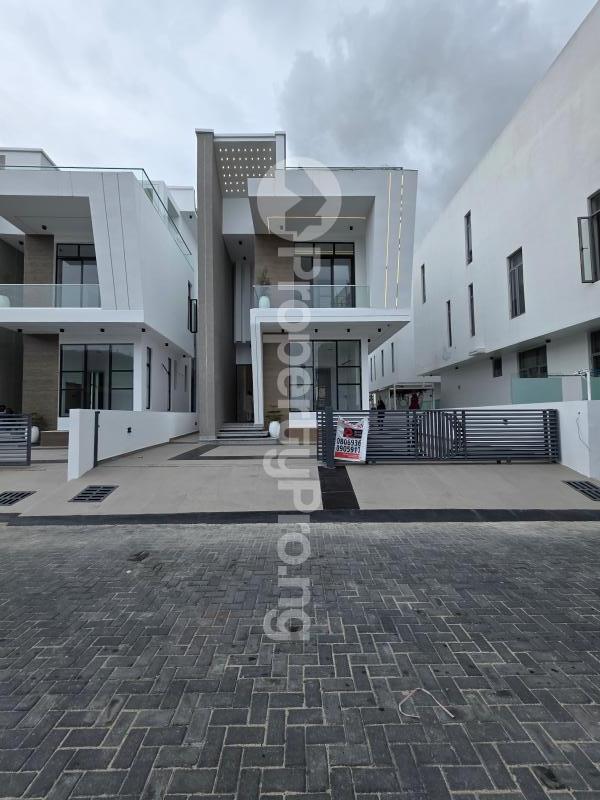 5 bedroom House for sale Palm Residence Osapa london Lekki Lagos