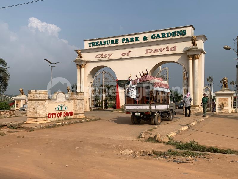 Land for sale Behind Redemption Camp,shimawa Mowe Obafemi Owode Ogun