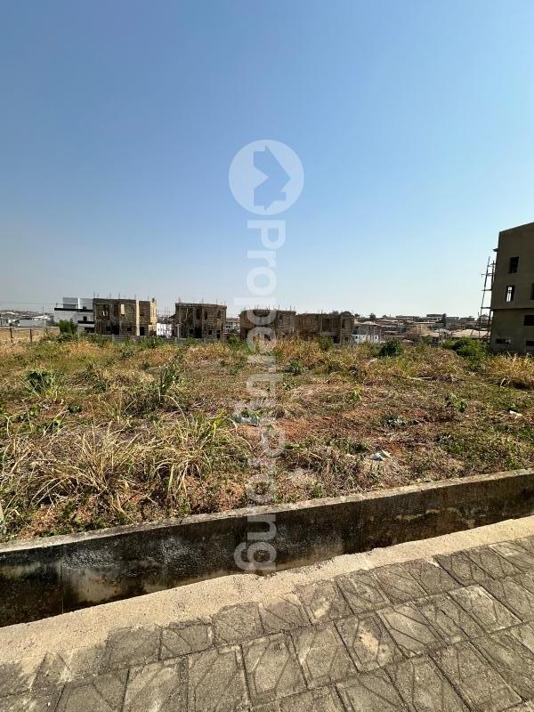 Land for sale Engr Lere Adigun Gra Basorun Ibadan Oyo - 0
