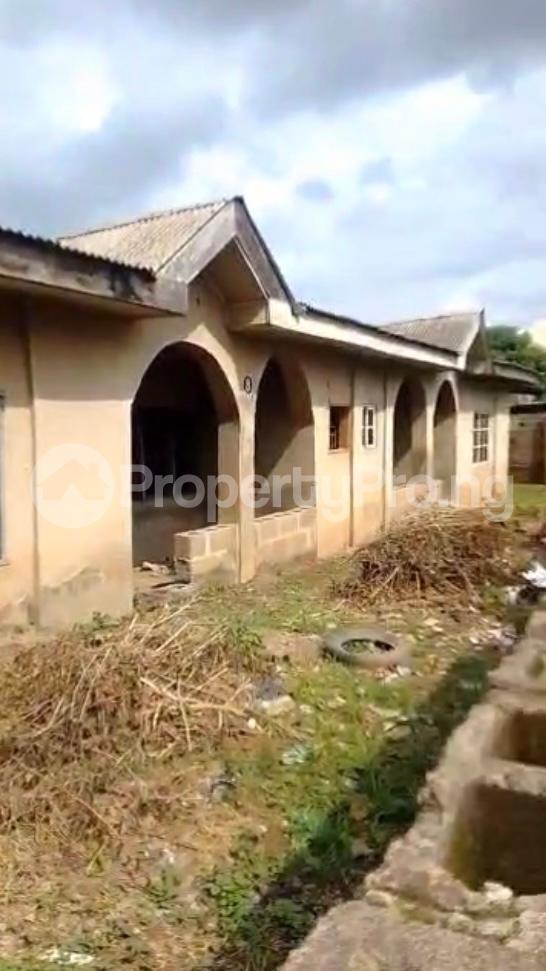 3 bedroom House for sale Bada Close To Kolapo Ishola Gra Akobo Ibadan Oyo