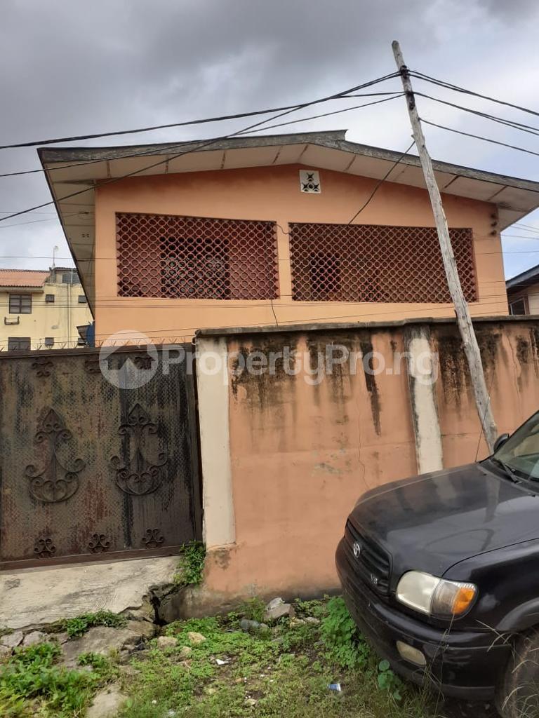 4 Bedroom House in Ring Rd Ibadan Oyo House for sale in ibadan