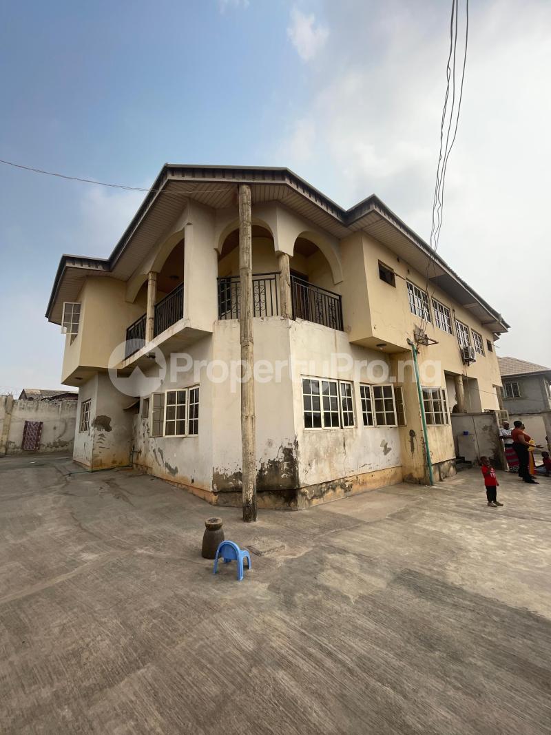 5 bedroom House for sale Alafia, Oke’badan Estate, Via Jnissi & Omolayo Estate, Akobo Ibadan Oyo