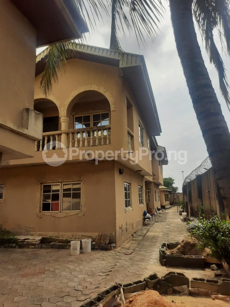 4 bedroom House for sale Magodo Phase 1 Ketu Lagos - 1