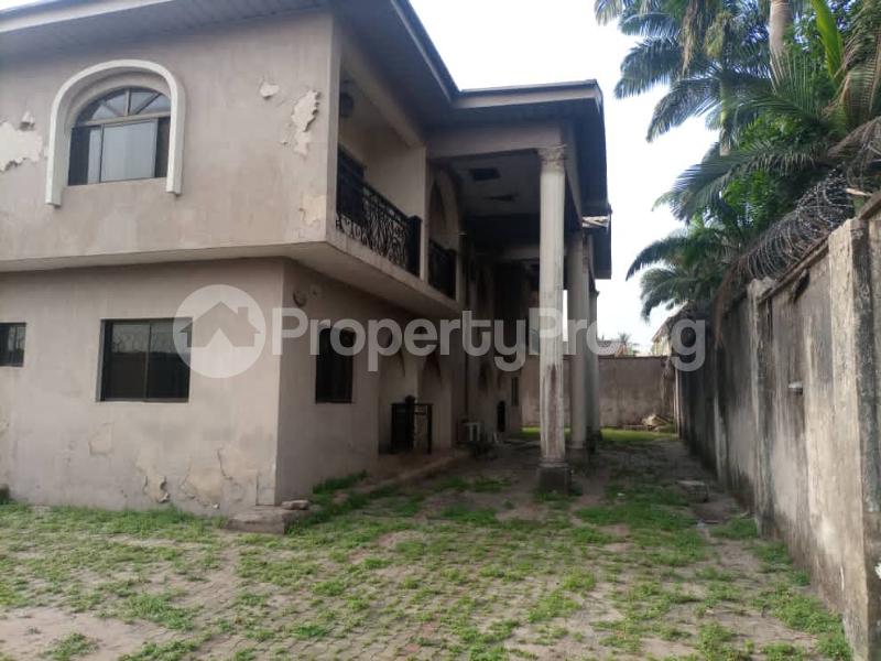 10 bedroom House for sale Located In Owerri Owerri Imo