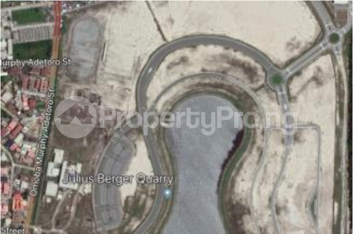 Land for sale chevron Lekki Lagos