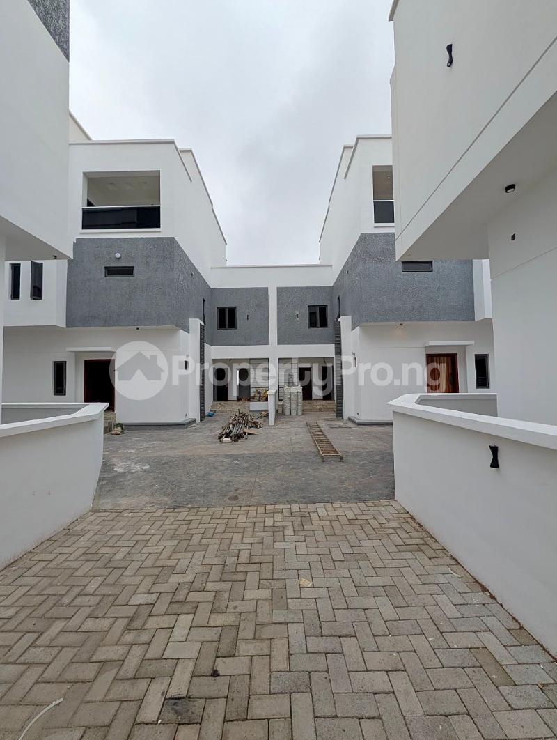 5 bedroom House for sale Kolapo Ishola Gra, Akobo Ibadan Oyo